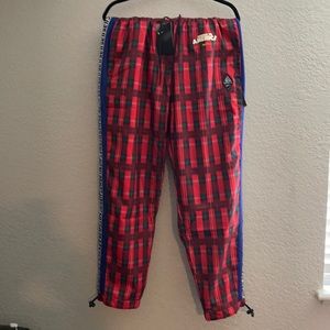 NEW Nike Basketball active pants